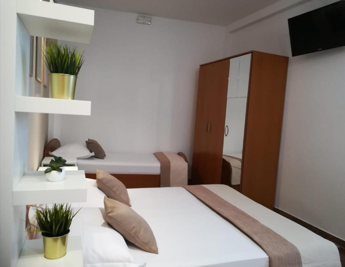 Apartments Carevic Ante 바스카보다 외부 사진