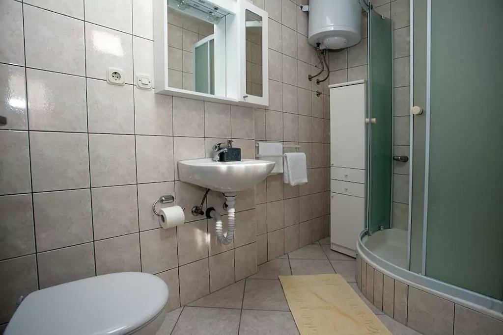 Apartments Carevic Ante 바스카보다 외부 사진